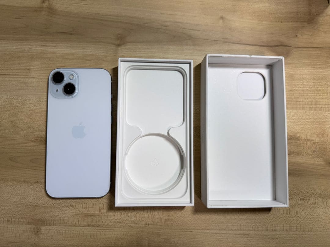 【箱付き】iPhone15 125G ブルー SIMフリー