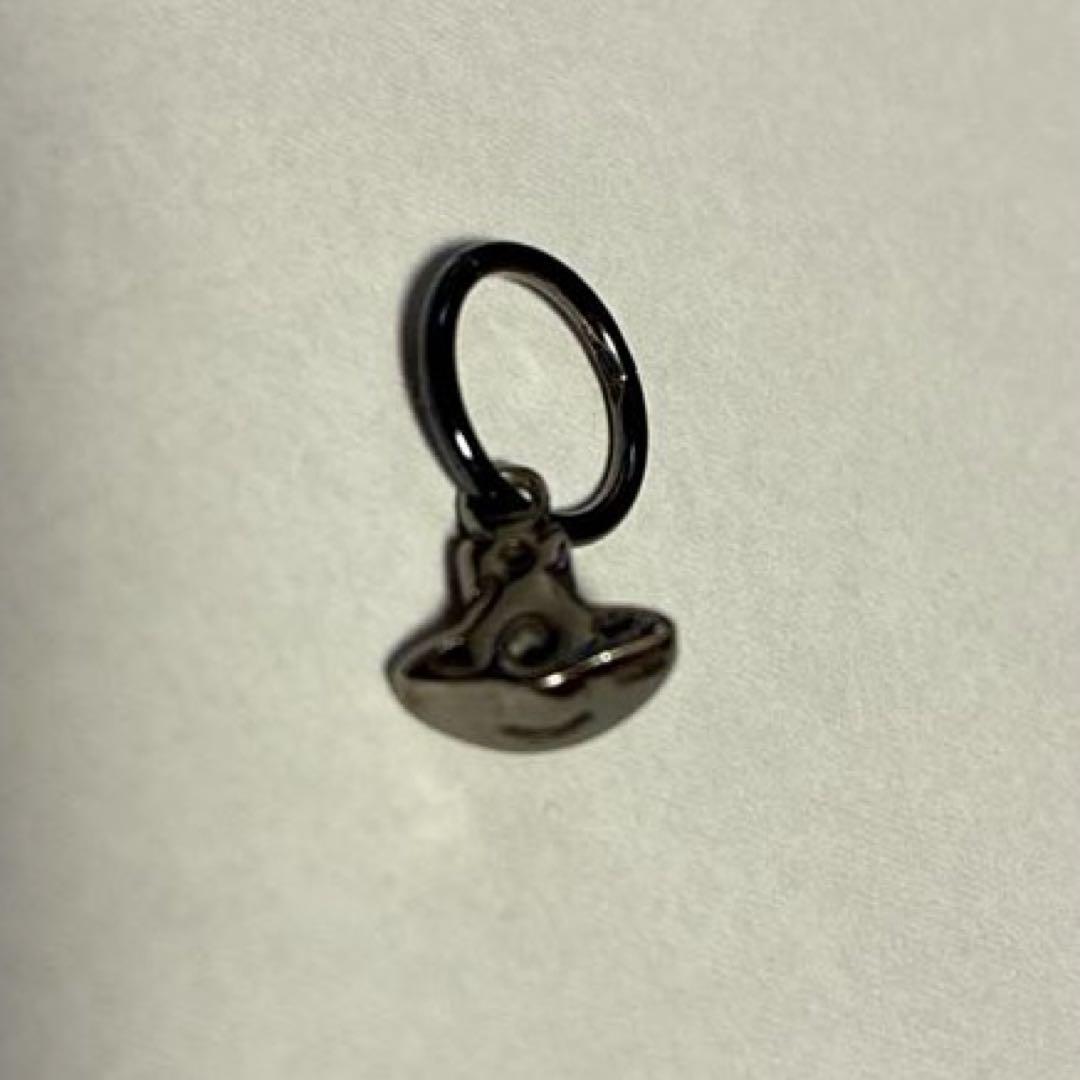 ヴィヴィアンウエストウッド オーブ ピアス nina ブラック