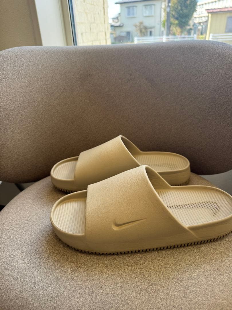 未使用近ナイキ カーム スライド28cm Nike Calm Slides