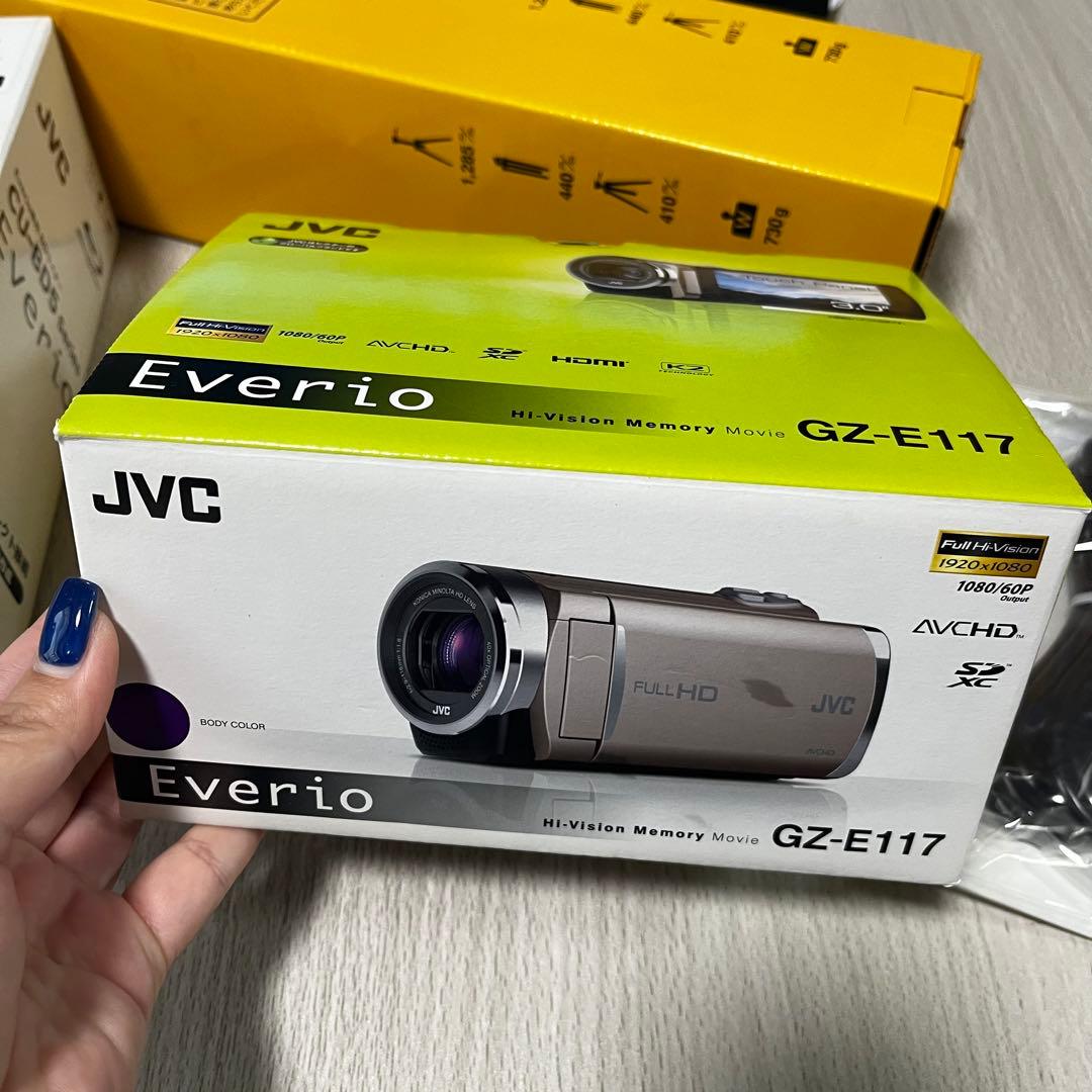 JVC Everio GZ-E117 ビデオカメラ セット