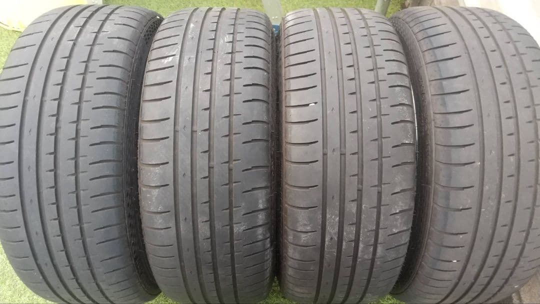 ロクサニー　グラスターファイブ21インチタイヤ付き