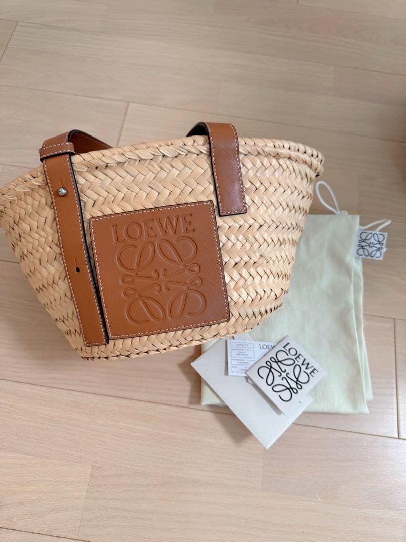 【LOEWE】ロゴ付きかごバッグ/スモール