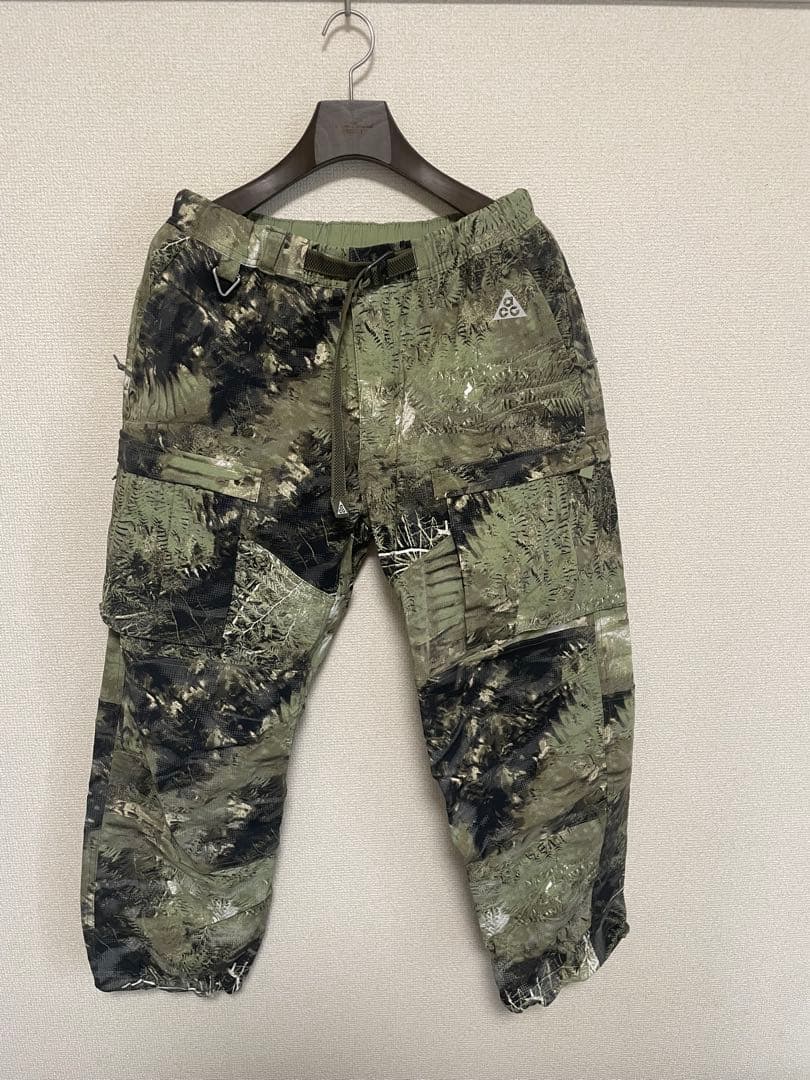 へ*こ様 NIKE ACG スミスサミット　迷彩カーゴパンツ