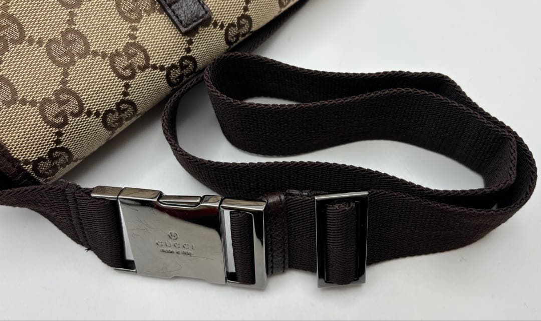 GUCCI グッチ GGキャンバス ボディバッグ ウエストポーチ 92543