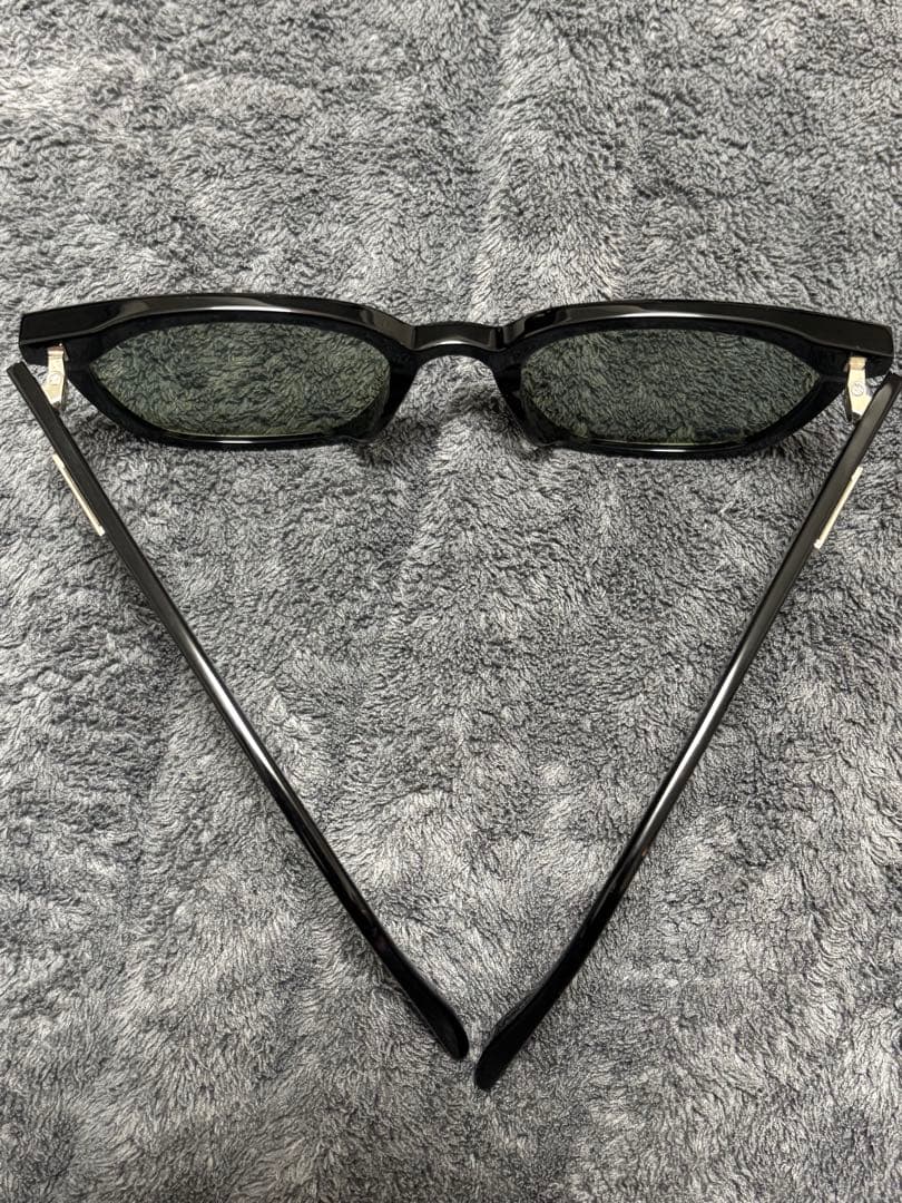 GENTLE MONSTER LILIT グリーン　正規品　付属品、ショッパー付