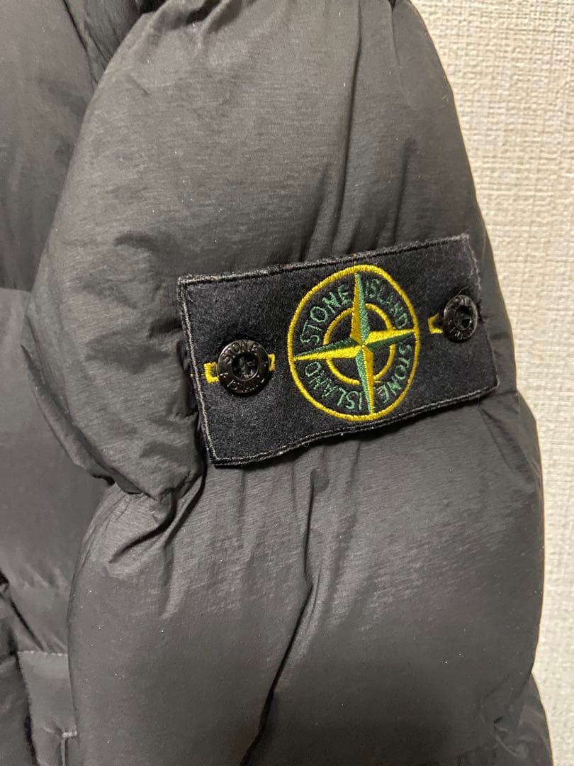 STONE  ブラックダウンジャケット