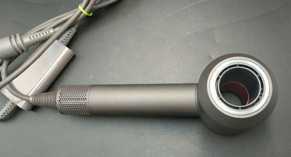 dyson supersonic Ionic HD03 ダイソン ドライヤー