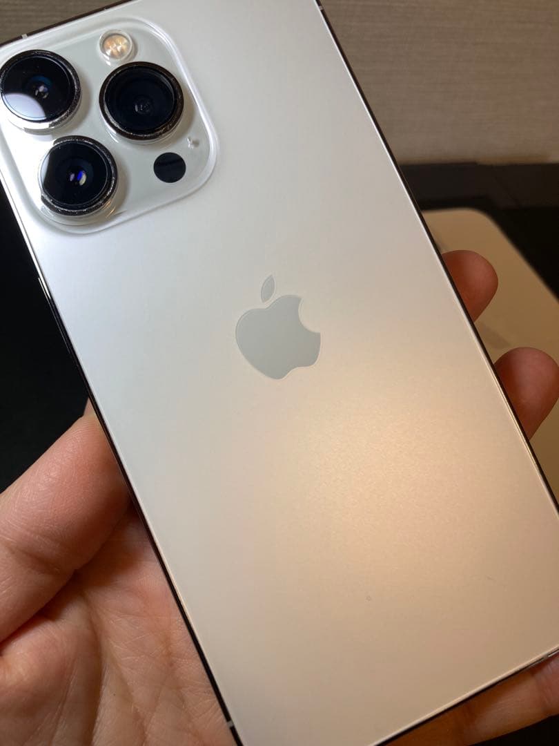 し*ま様 美品　iPhone 13 Pro 512 GB シルバー本体