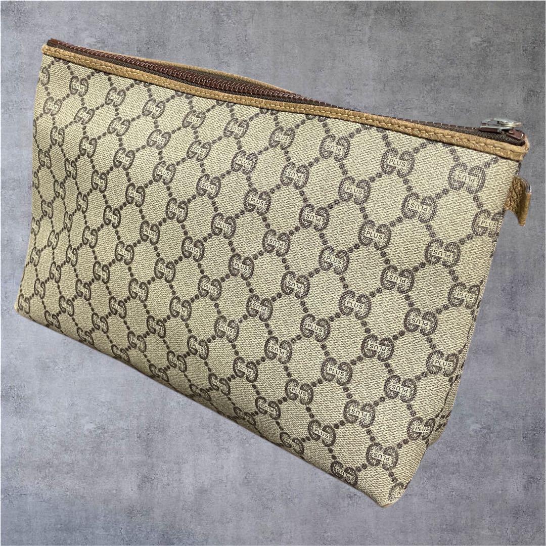 Gucci グッチプラス　GGパターン クラッチバッグ ベージュ　イタリア製