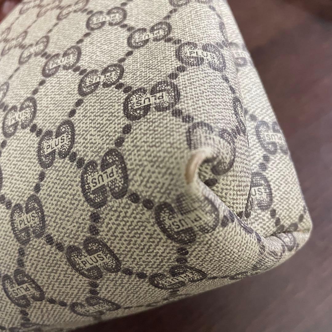 Gucci グッチプラス　GGパターン クラッチバッグ ベージュ　イタリア製