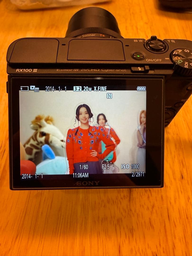 【ほぼ新品】SONY Cyber-shot DSC-RX100M3