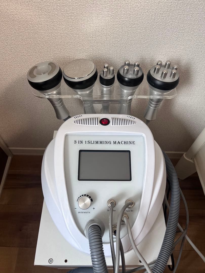 美品 業務用キャビテーション(40khz)ラジオ波 痩身機器 元値89,700円