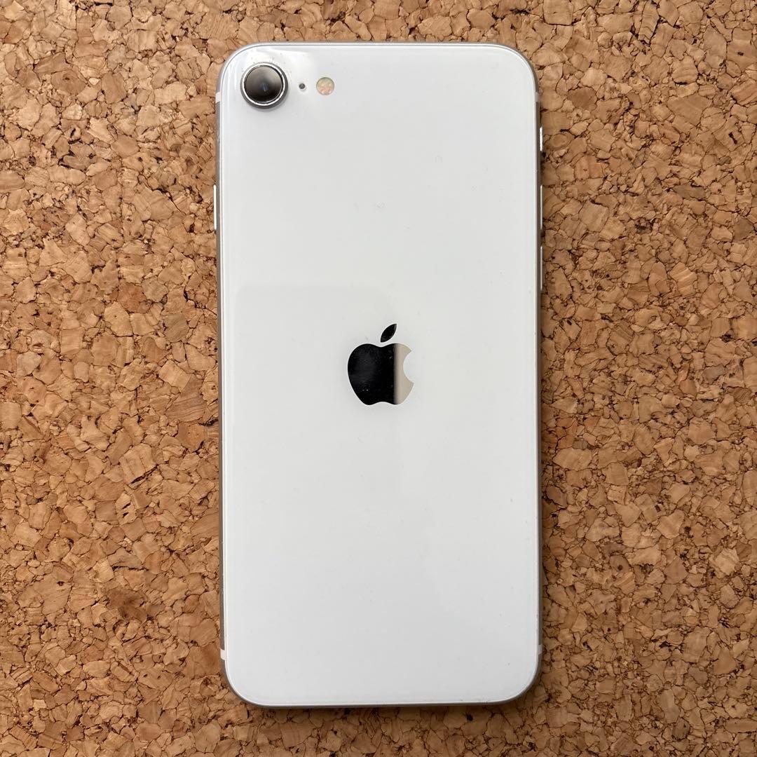 iPhone SE 第2世代 (SE2) ホワイトsimフリー　64GB