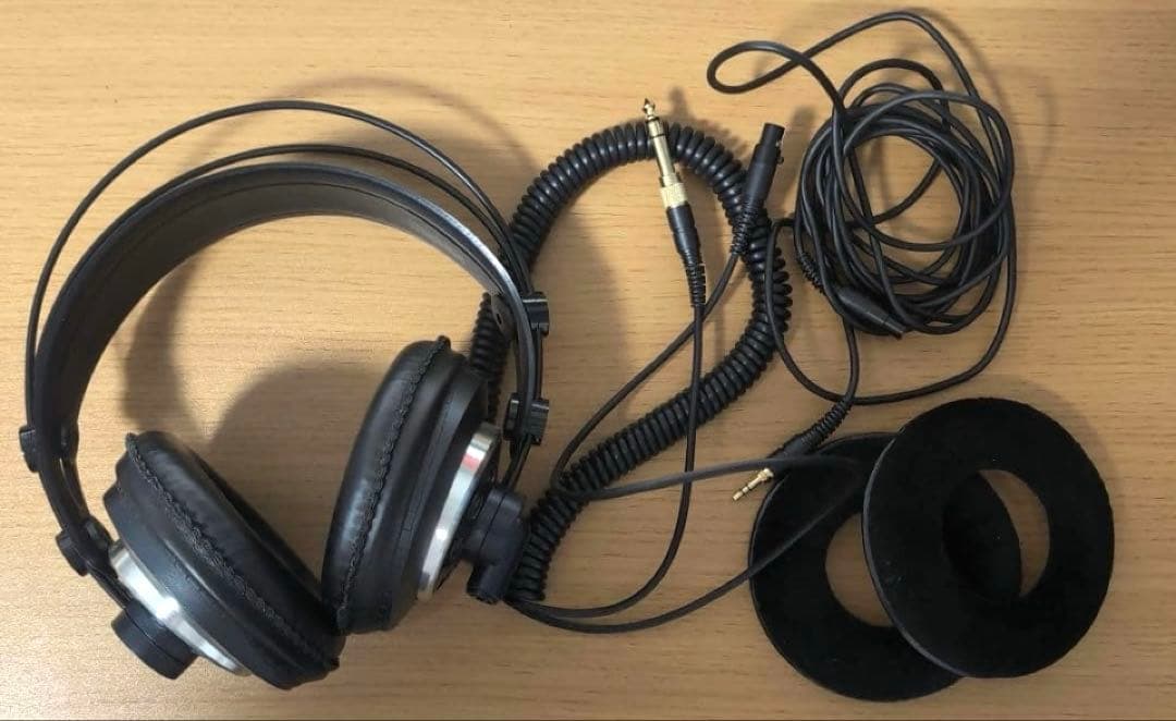 AKG K 240 MkII 有線ヘッドホン