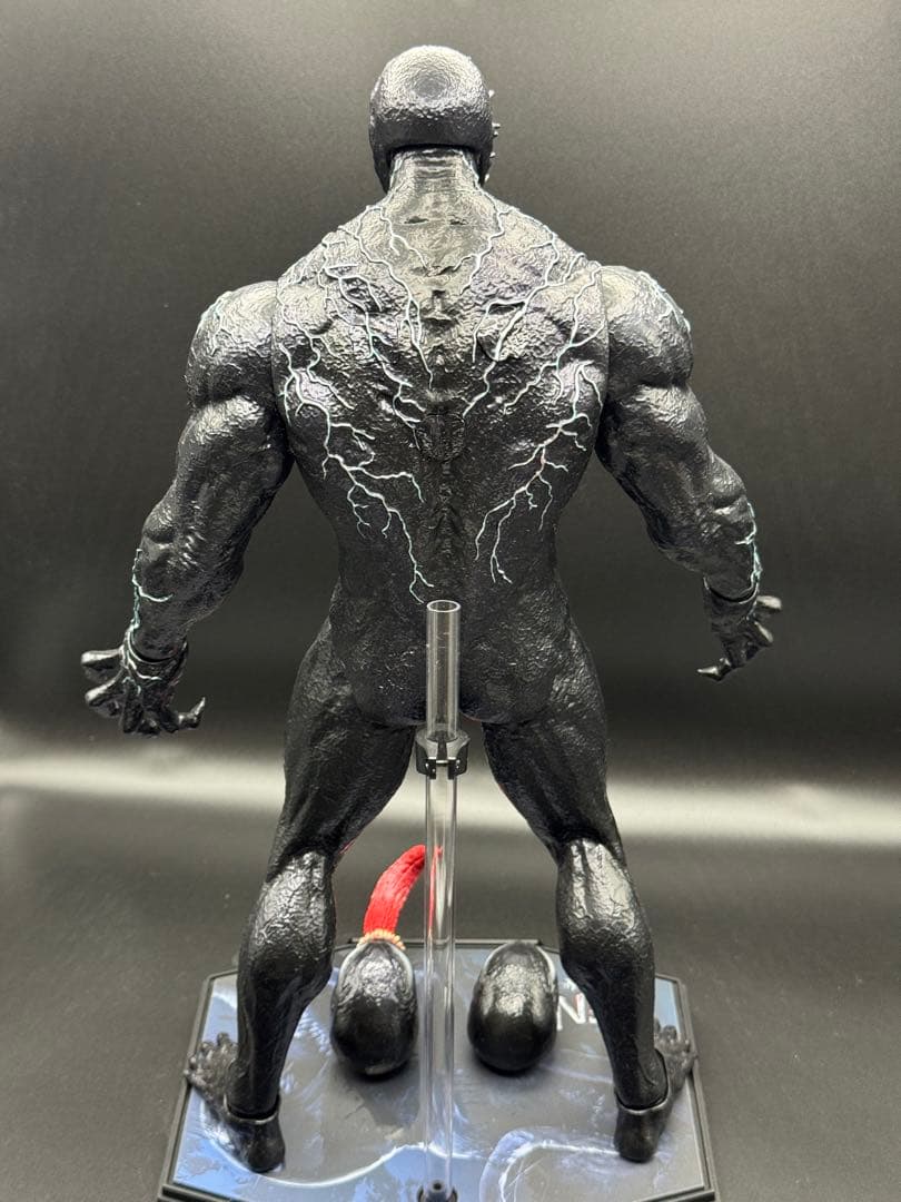 ホットトイズ ヴェノム：レット・ゼア・ビー・カーネイジ