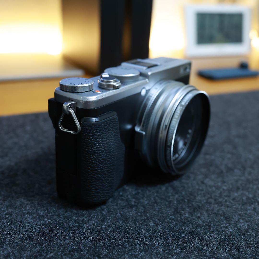 富士フィルム FUJIFILM X70 ≪付属品多数≫