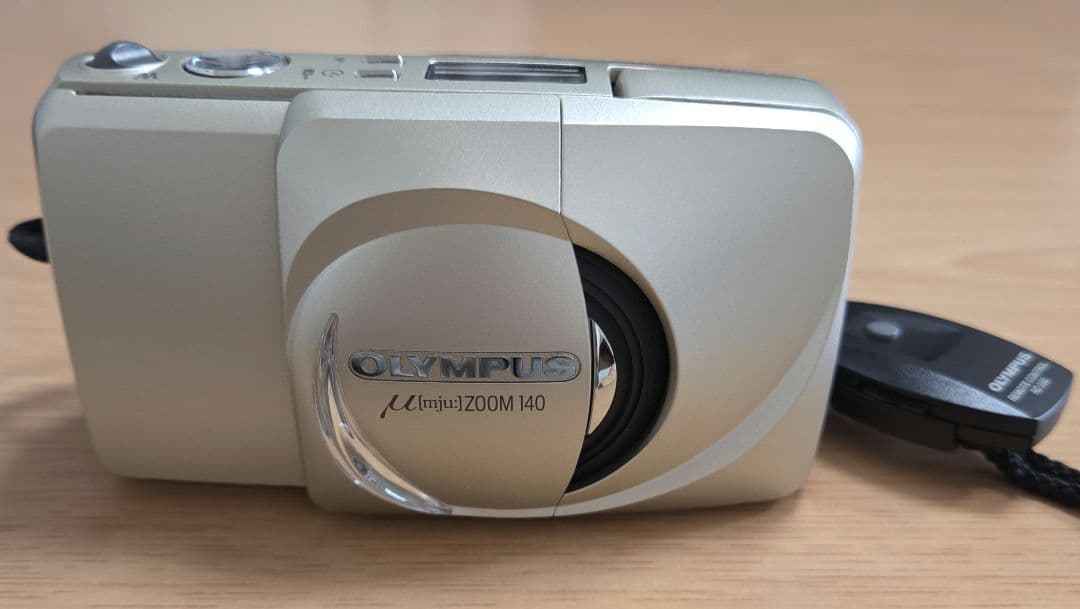 オリンパス フィルムカメラ OLYMPUS μ mju ZOOM140