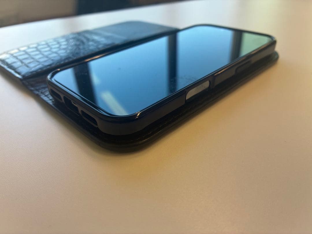 【池田工芸】藍染めクロコダイル」iPhoneケース