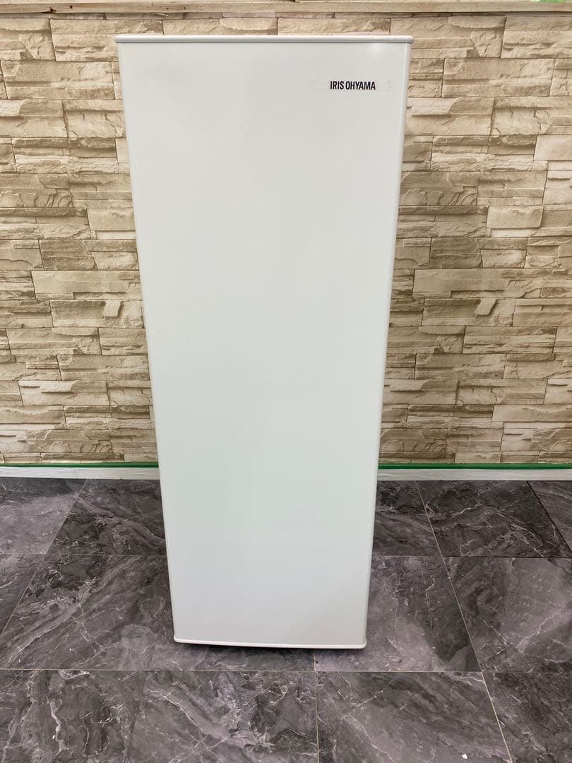 【美品】アイリスオーヤマ IUSN-8A-W ノンフロン冷凍庫 80L 24年製