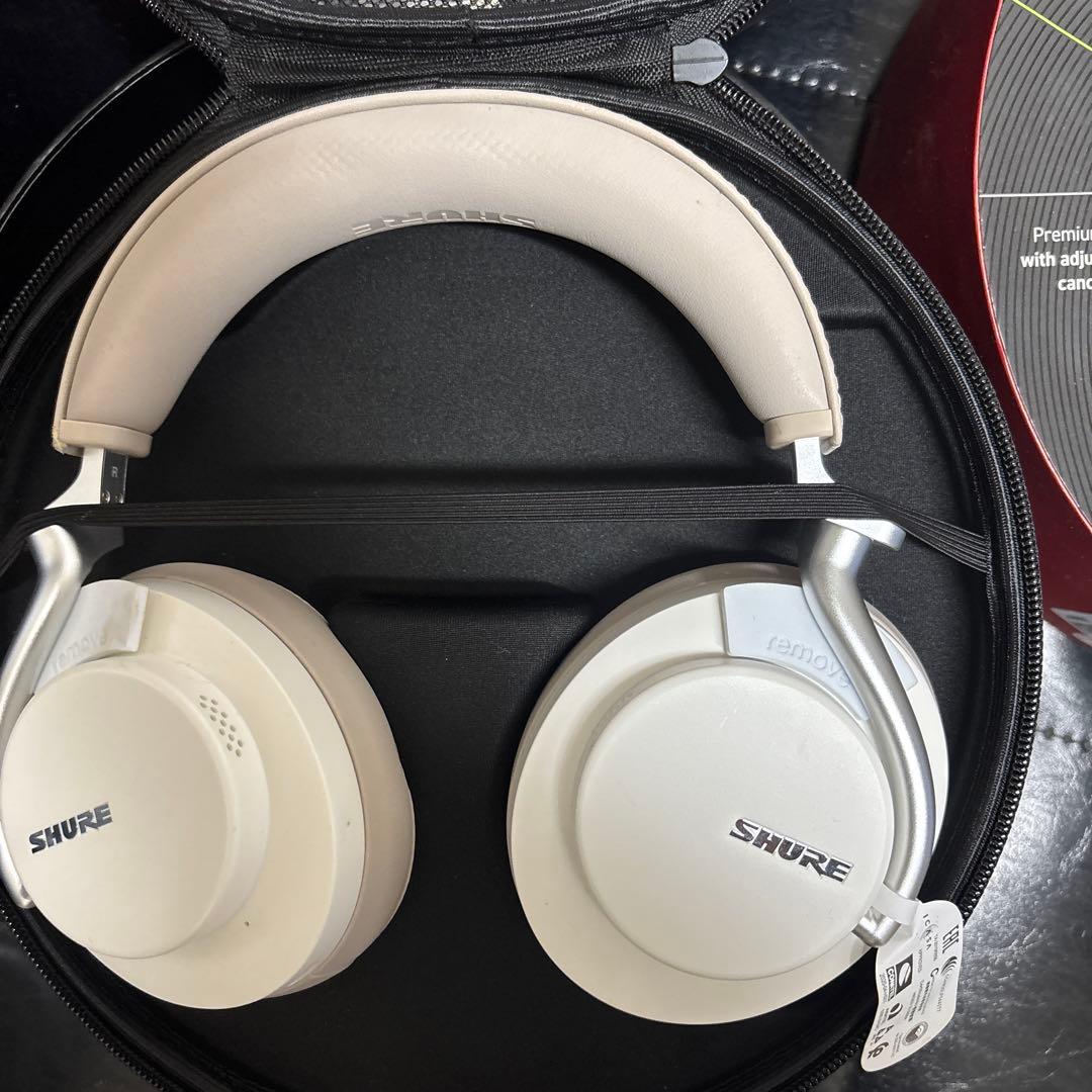 美品　SHURE aonic50 ワイヤレスヘッドホン　SBH2350-WH-A