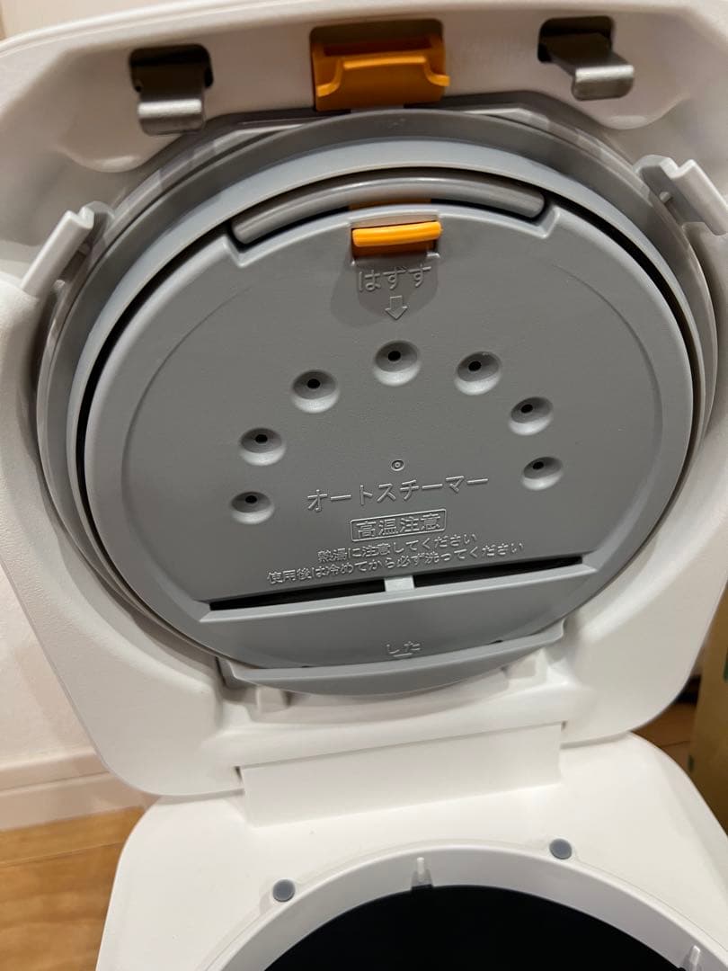 最新【２回のみ使用】5.5合 高級 圧力 IH 炊飯器