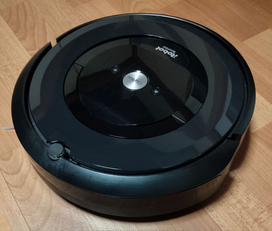 ルンバiRobotルンバe5【21年製】使用20時間未満　ロボット掃除機