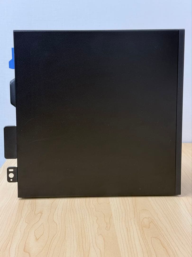 かまいたちさん専用　Dell OptiPlex 5070 SFF ／32GB／￼