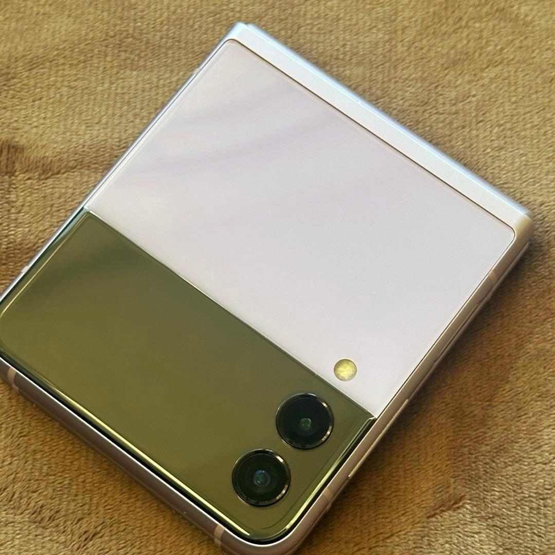 Galaxy Z Flip3 韓国版 メインディスプレイ折り目あり【完動品】