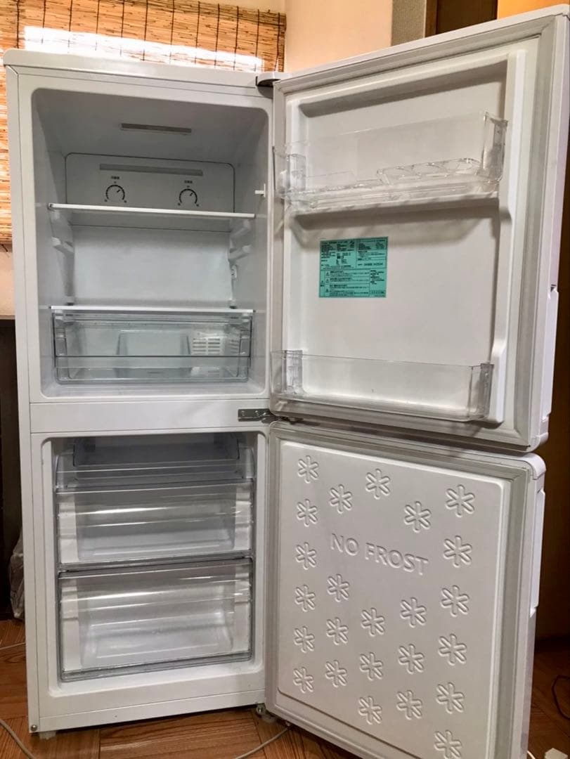 【12月4週目受け取れる方限定　たのメル便】Haier 148L 冷蔵庫 右開き