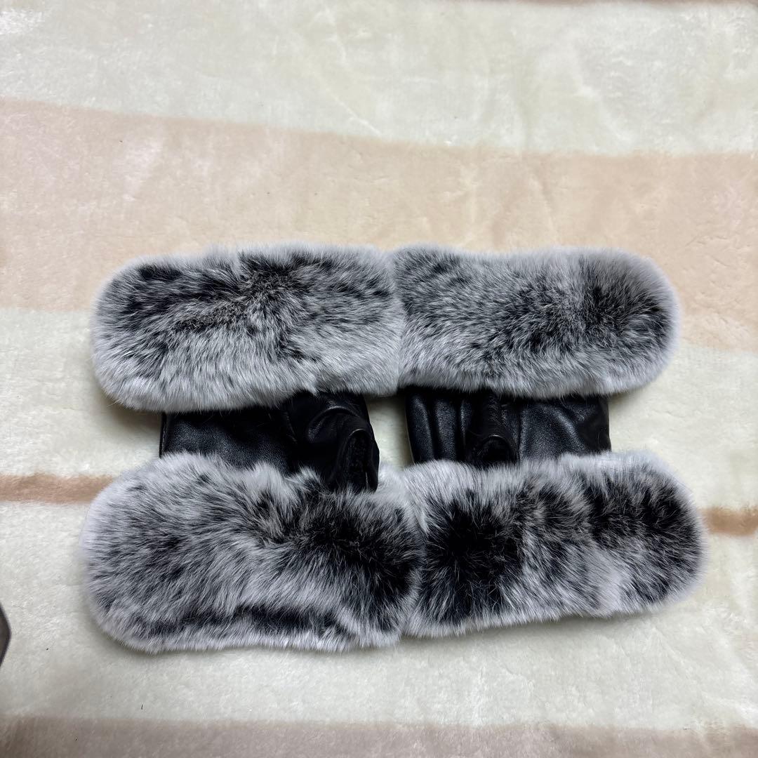 レザー ファー付きアームカバー ブラック グレー