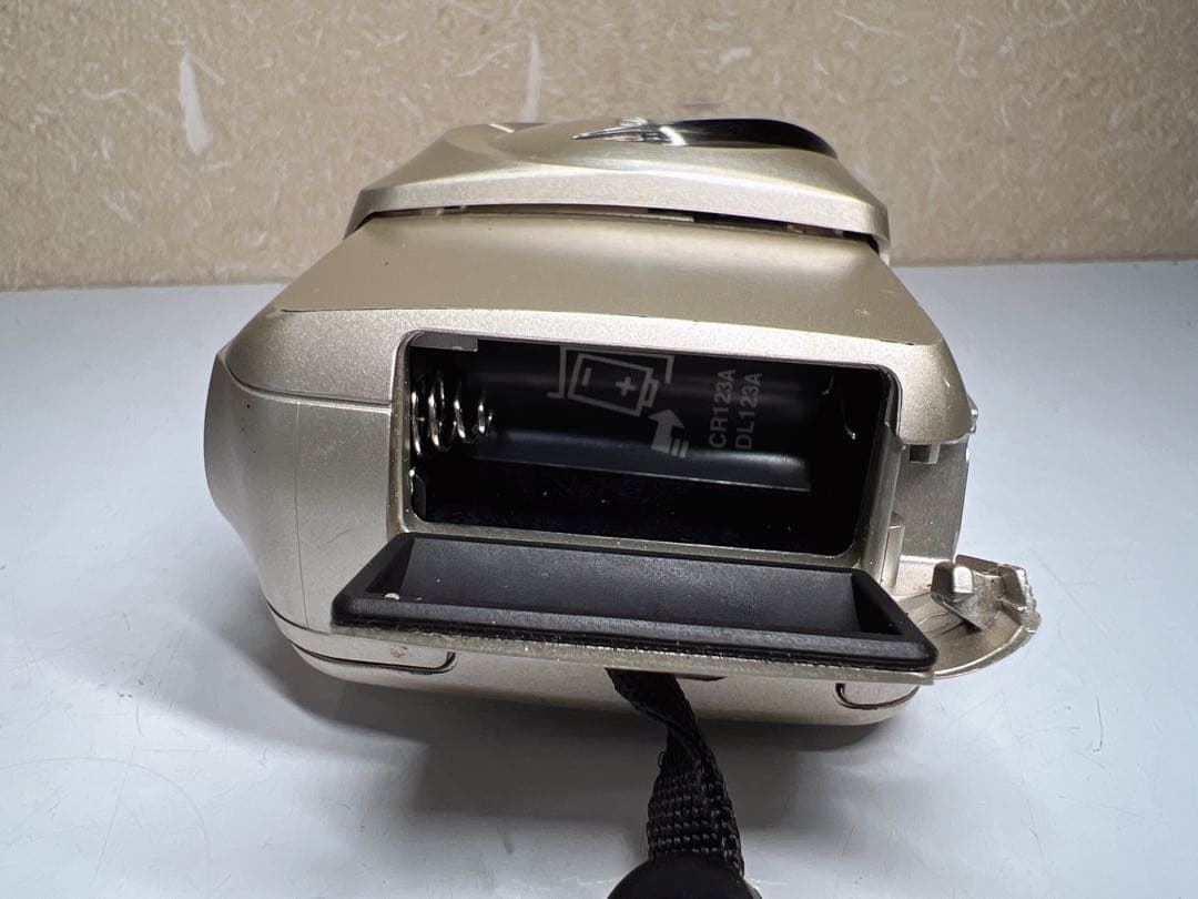 OLYMPUS μ mju Zoom130 フィルムカメラ 【中古】