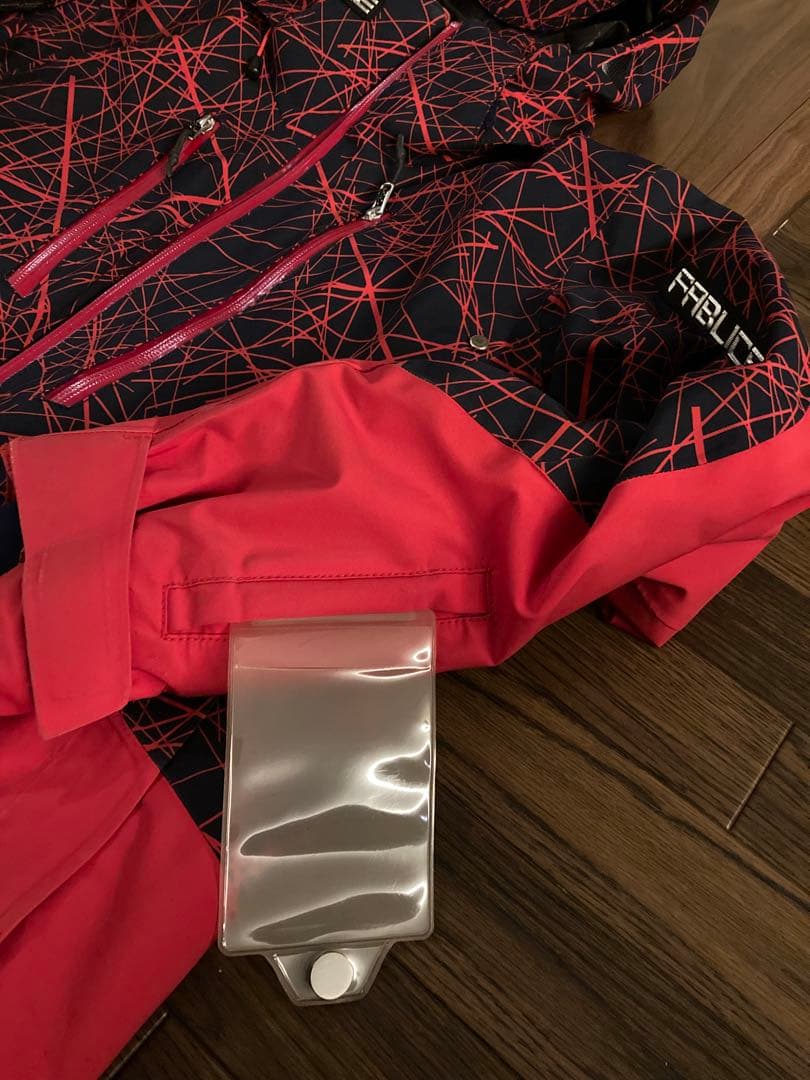 FABLICE スキーウェア 赤黒 SS