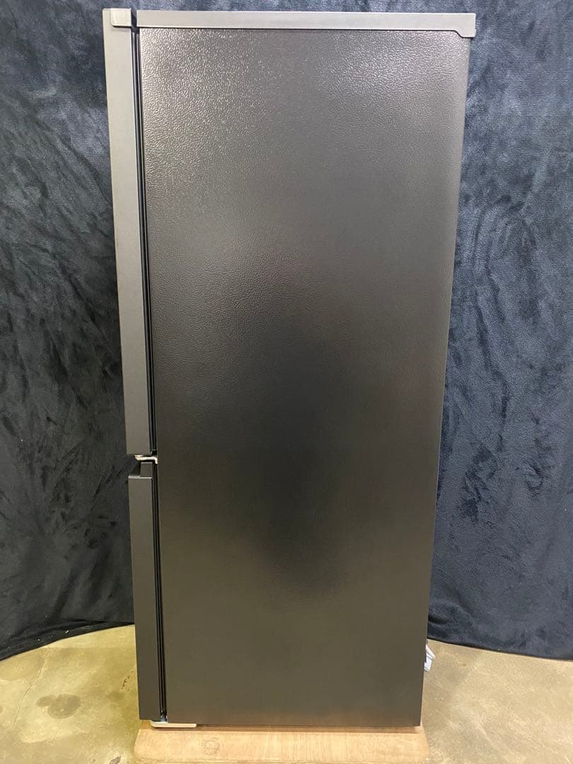 【極美品】Panasonicノンフロン冷凍冷蔵庫180L 2023年製