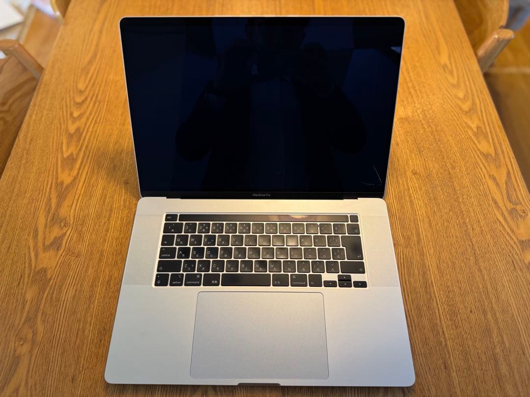 【外部出力OK】MacBook Pro 16インチ 2019 / 画面不良あり