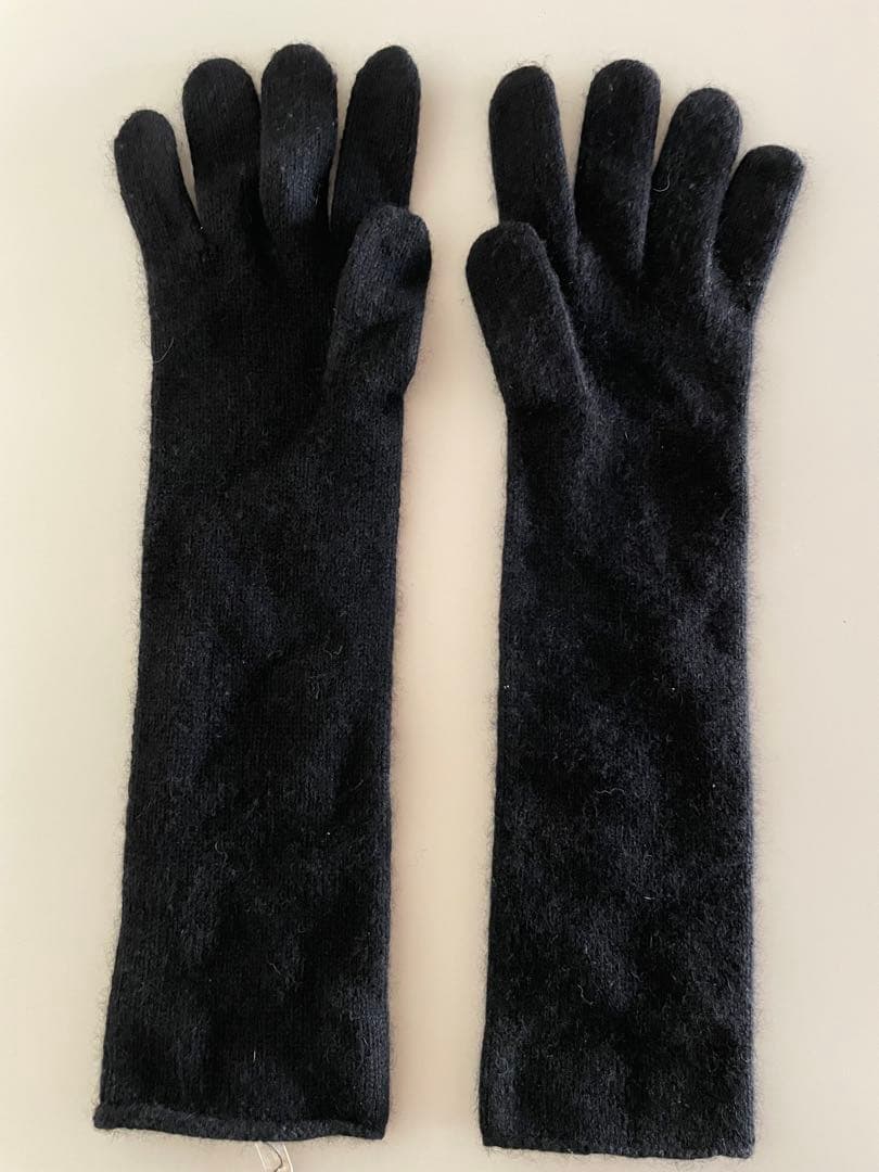 HERMES .ブラック カシミア100% ロング手袋 M