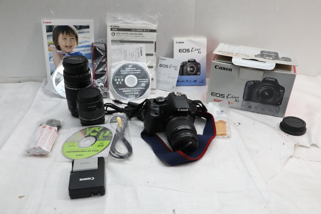 Canon EOS kiss　X2 デジタルカメラ レンズ3本付き　望遠レンズ付