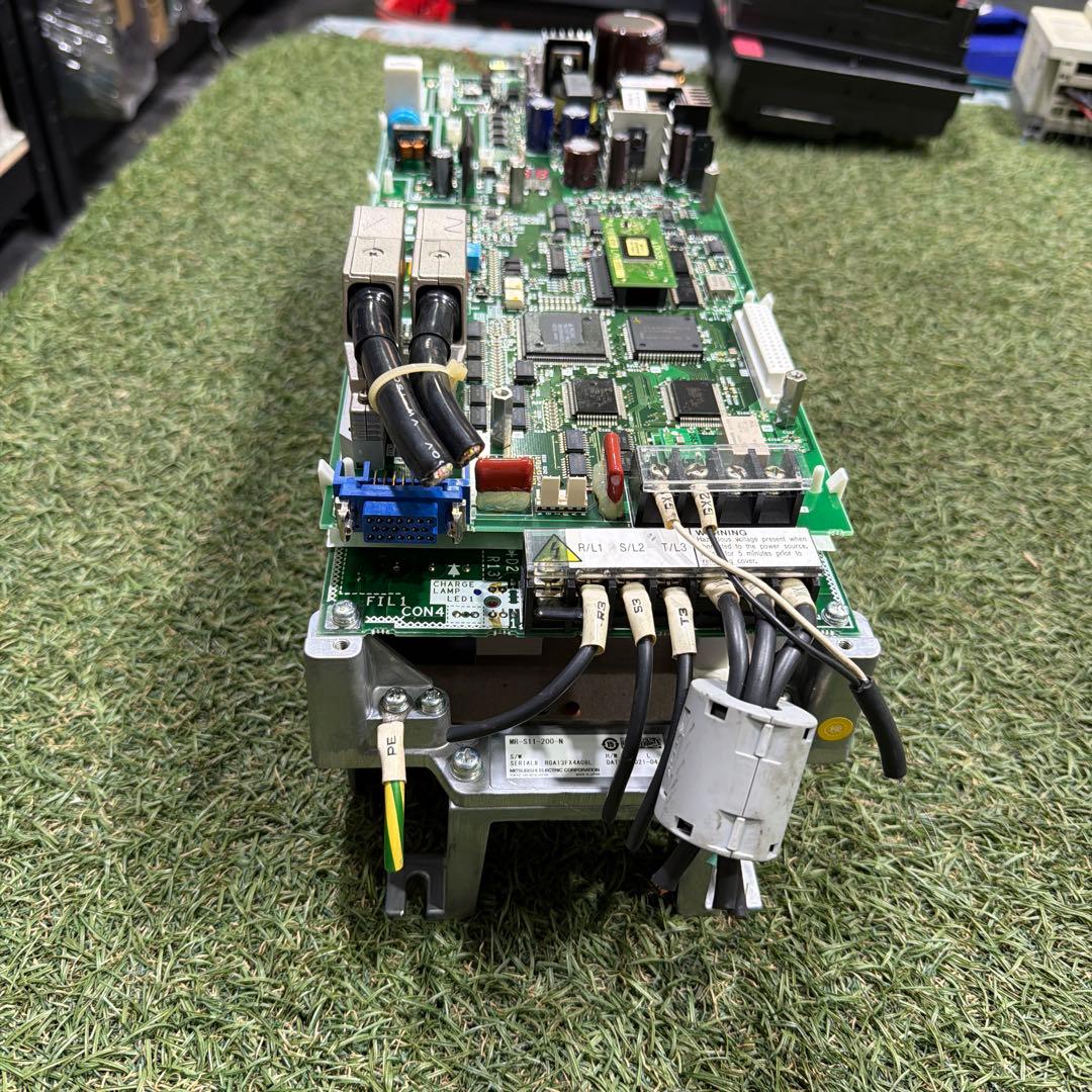 中古 Mitsubishi Servo Drive MR-S11-200-N