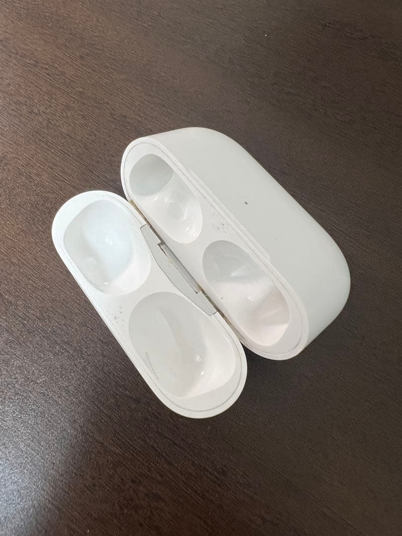 AirPods Pro 第2世代 左耳＋充電ケースセット 正規品 箱なし 動作品