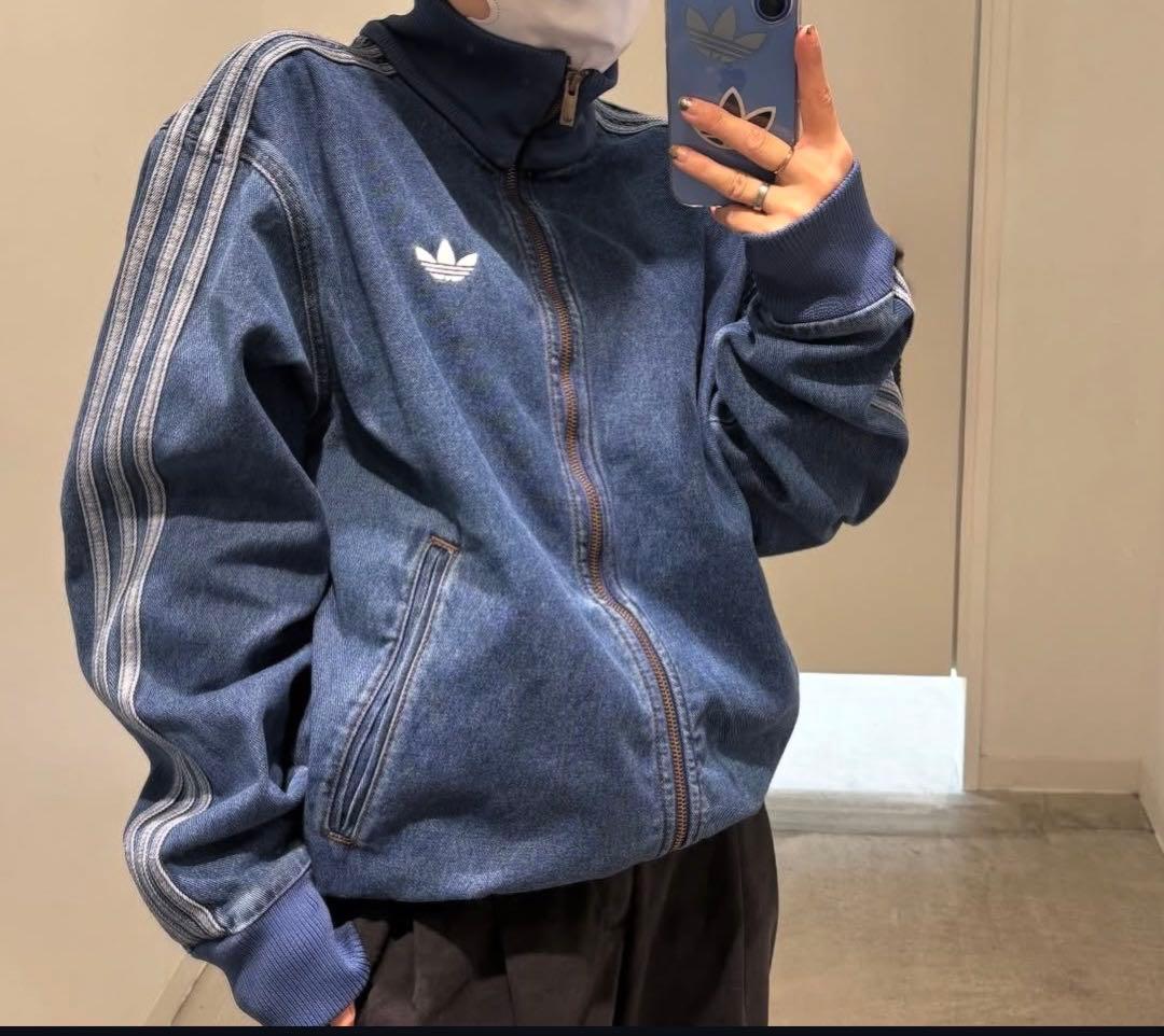 新品2XL】アディダス　デニムジャケットファイヤーバードトラック インディゴブル