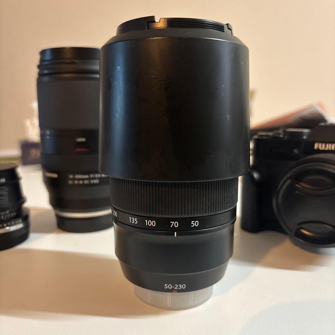 FUJIFILM X-T30 レンズ4本付き　ミラーレスカメラ ブラック