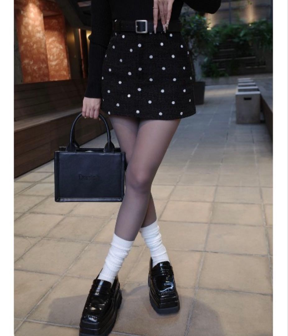 ダーリッチ　ドットツイードベルトミニスカート
