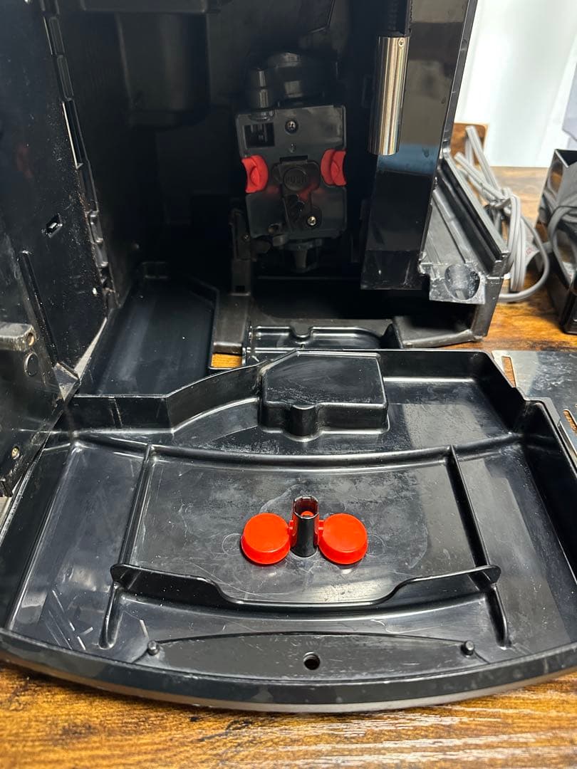 DeLonghi Magnifica エスプレッソマシンESAM03110B