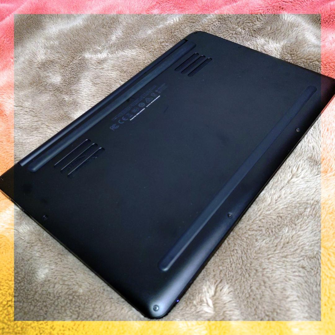 Razer Blade Stealth 13.3型 ノートPC【i7/16GB】