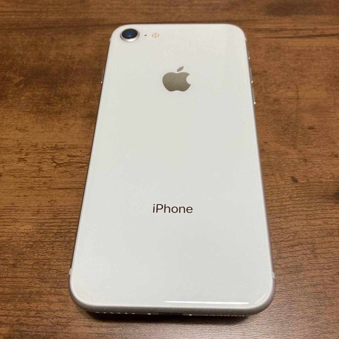 iPhone8 64GB シルバーSIMフリー 初期化済み　本体のみ