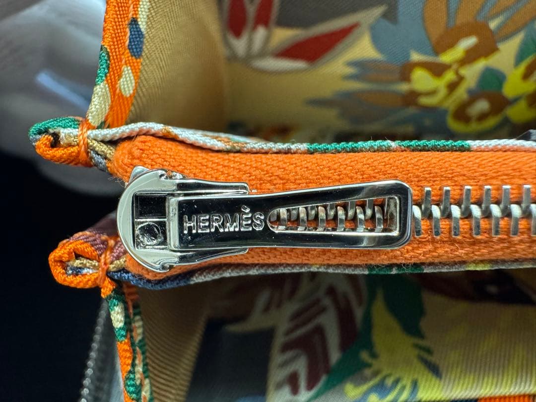 HERMES エルメス　アザップ シルクイン コンパクト 新品！