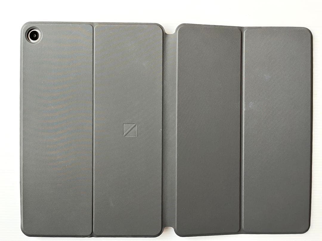 タブレット　NEC LAVIE Tab T10 シルバー/ホワイト カバー付き