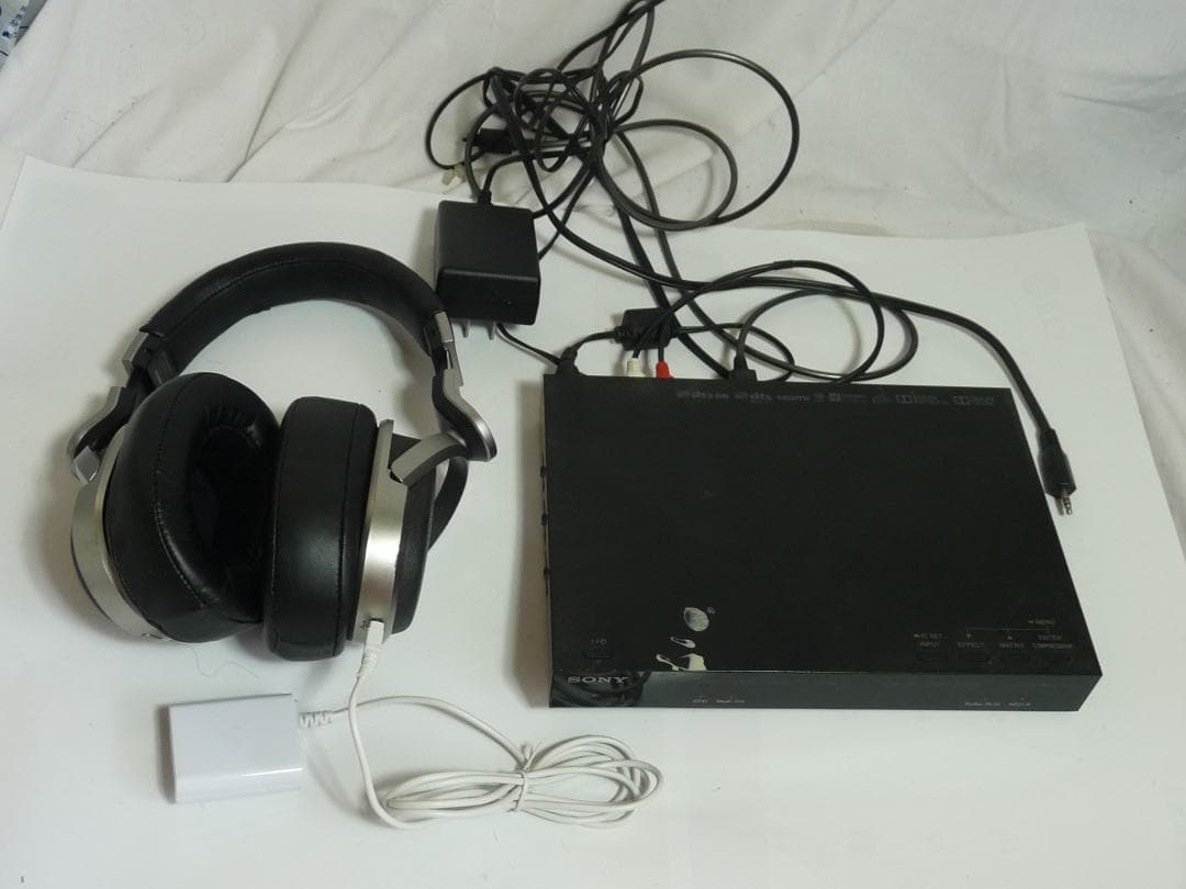 SONY ワイヤレスヘッドフォンセット MDR-HW700／DP-HW700