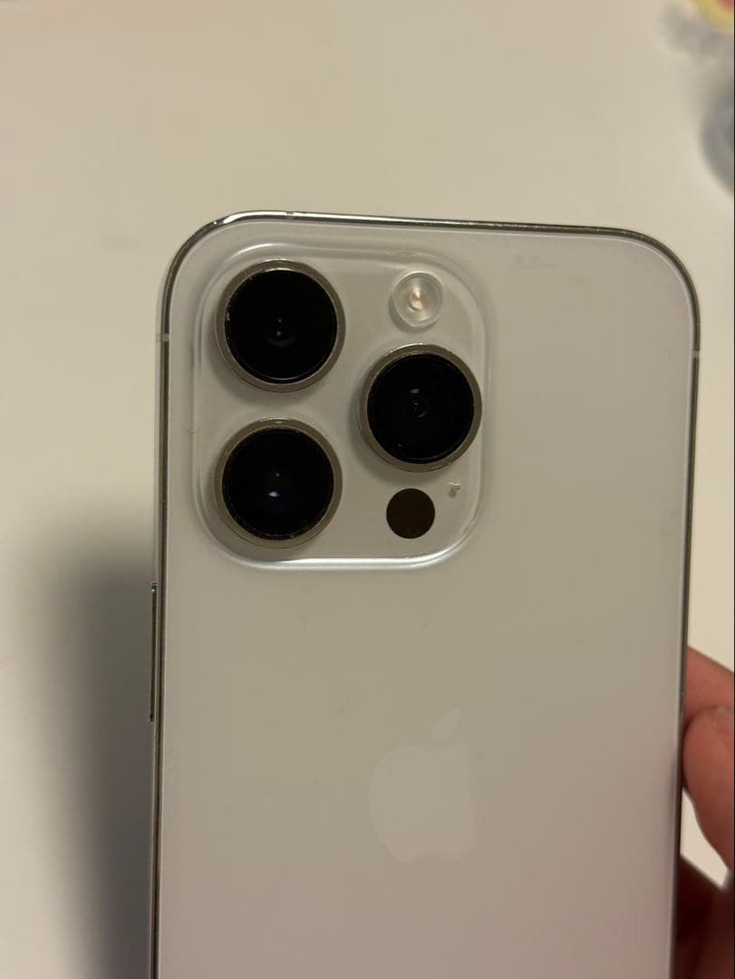 iPhone 14 Pro シルバー 本体 1TB