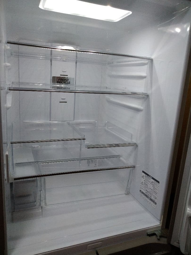 日立ノンフロン冷凍冷蔵庫　2022年製