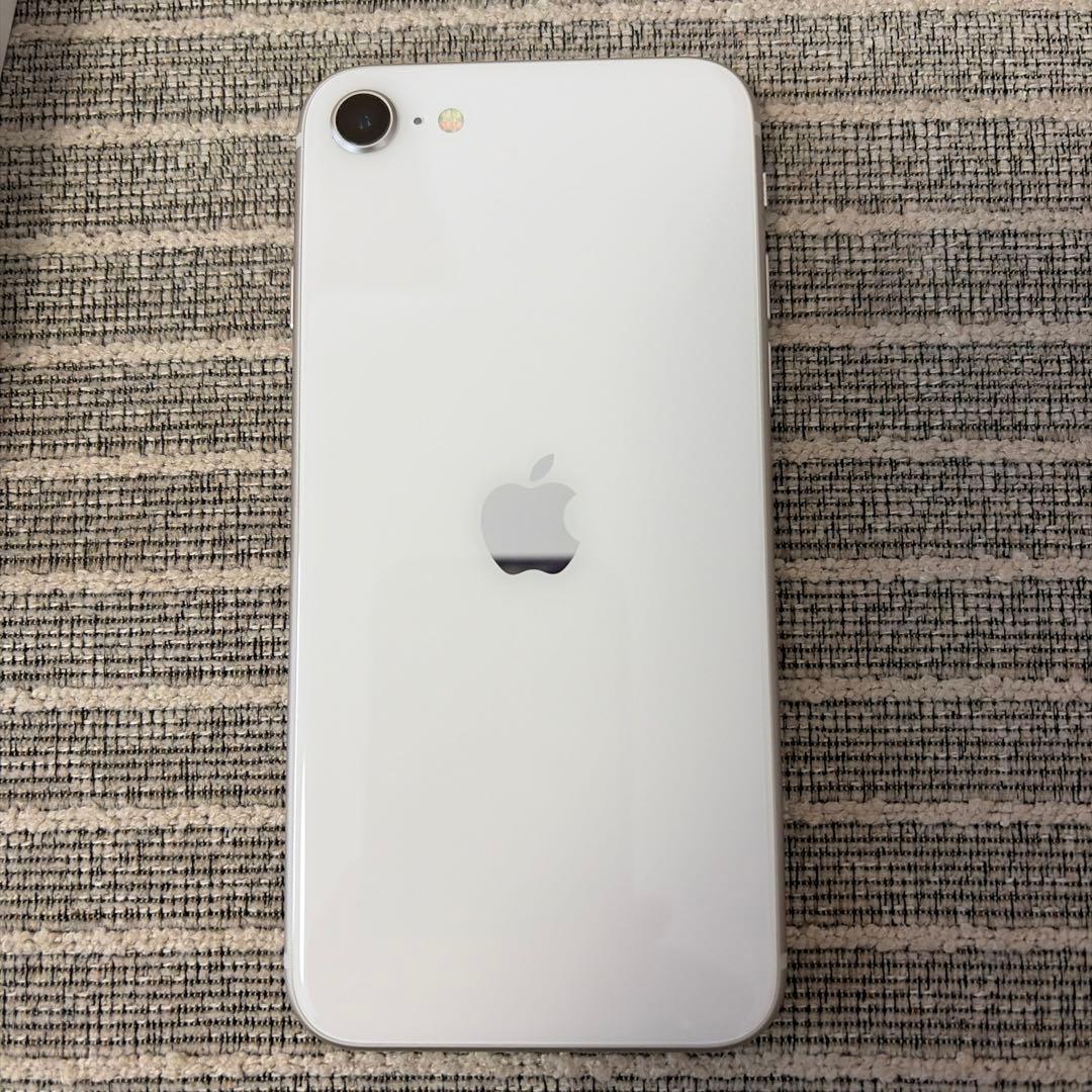 SIMフリー Apple iPhone SE (第3世代)64GB